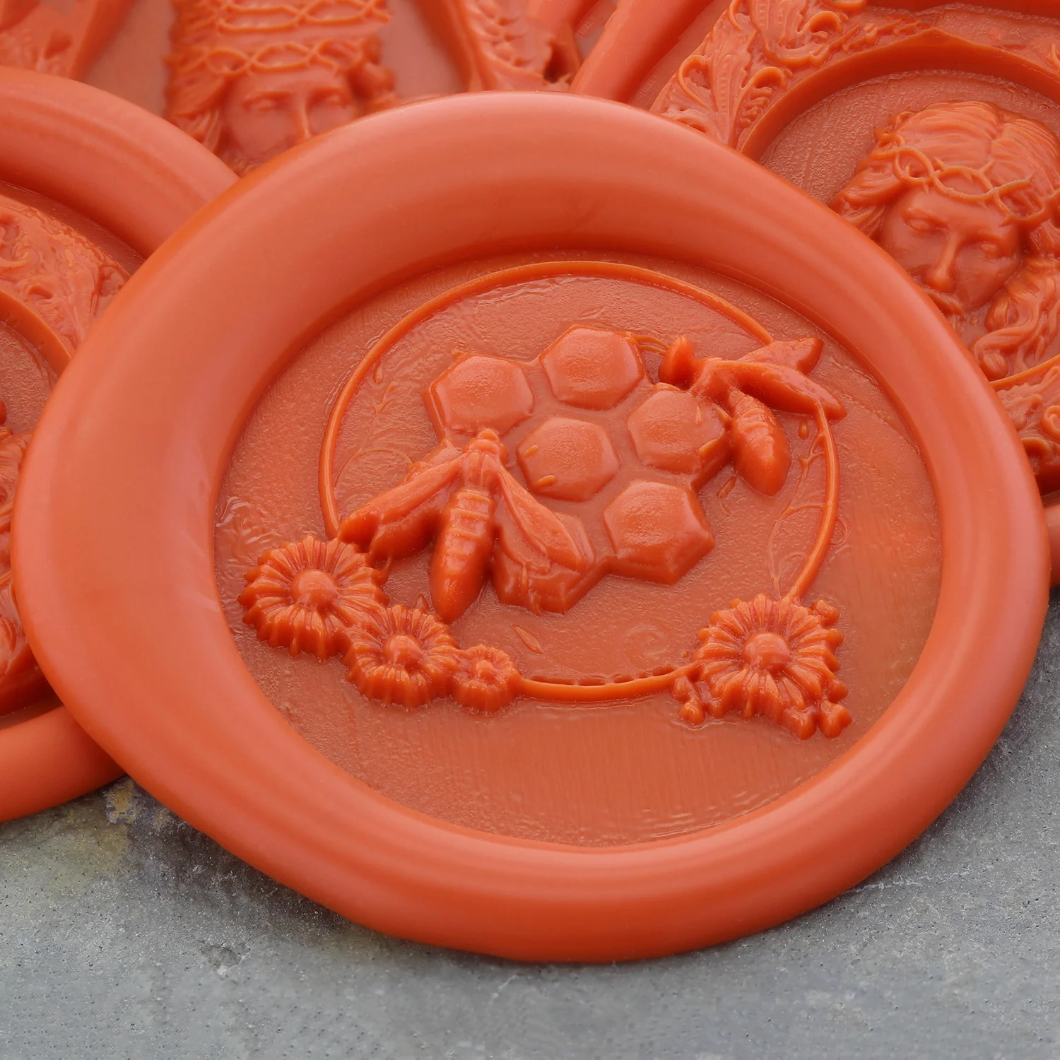 Bees on Flowers 'Peel and Stick' Wax Seal